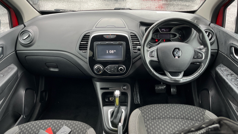 Renault Captur 1.2 TCE 120 Dynamique S Nav 5dr EDC Petrol Hatchback